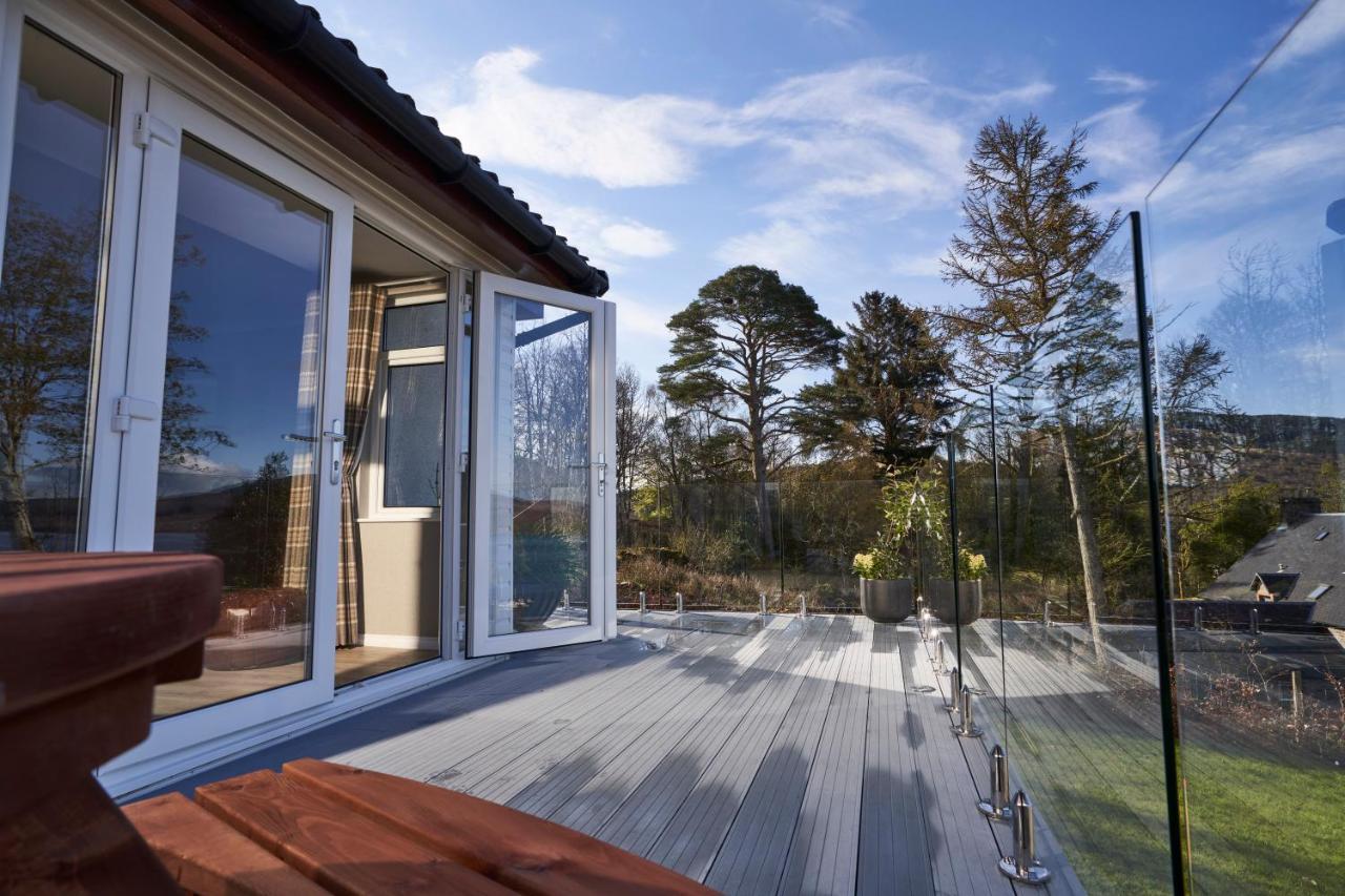 Water View Villa Cairndow Esterno foto